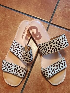 Gianni Bini Cream and Brown Leopard Slide Sandals